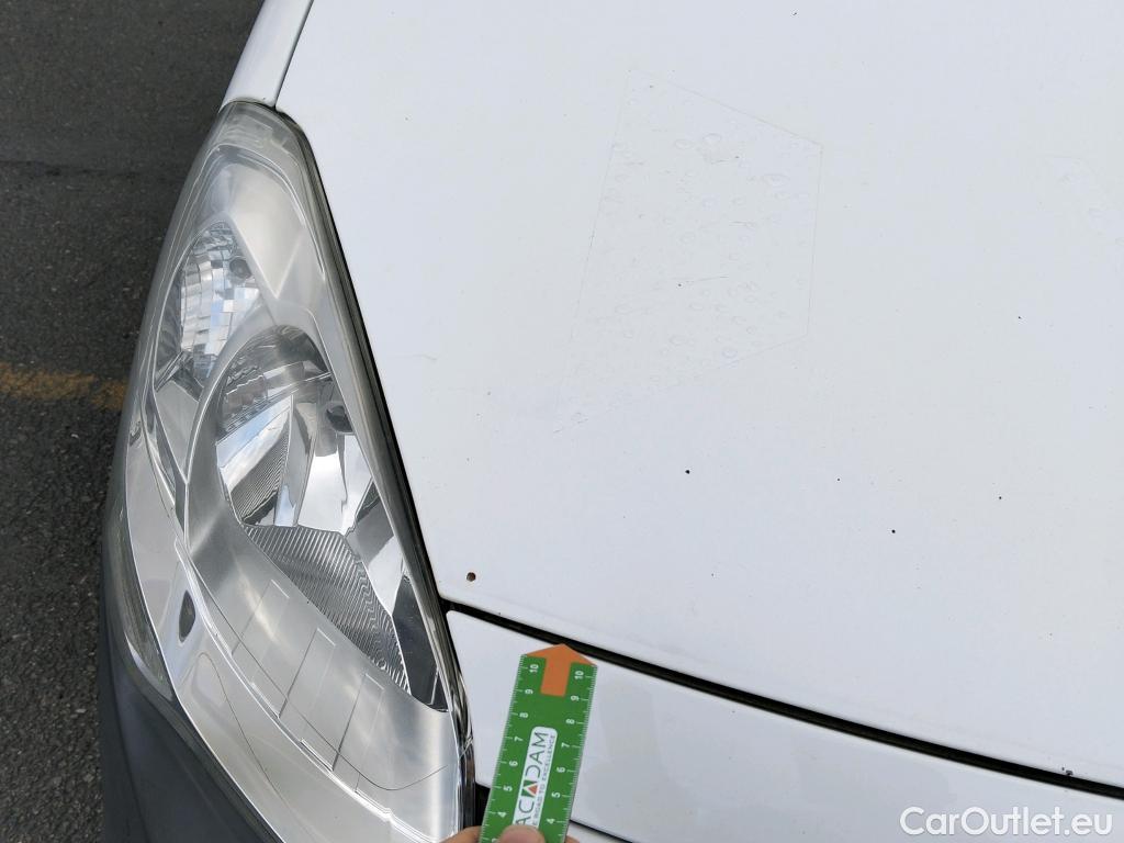  Peugeot  Partner PEUGEOT  VU 3p 2G furgón derivado de Furgón Confort L1 BlueHDi 73KW (100CV) #33