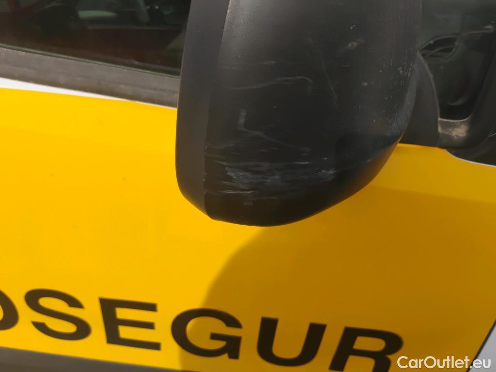  Peugeot  Partner PEUGEOT  VU 3p 2G furgón derivado de Furgón Confort L1 1.6 BlueHDi 55KW (75) #17