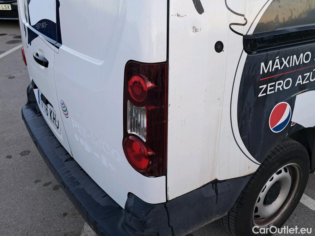  Peugeot  Partner PEUGEOT  VU 4p 2G furgón derivado de Furgón Confort PackL2 BlueHDi 73KW (100) #36