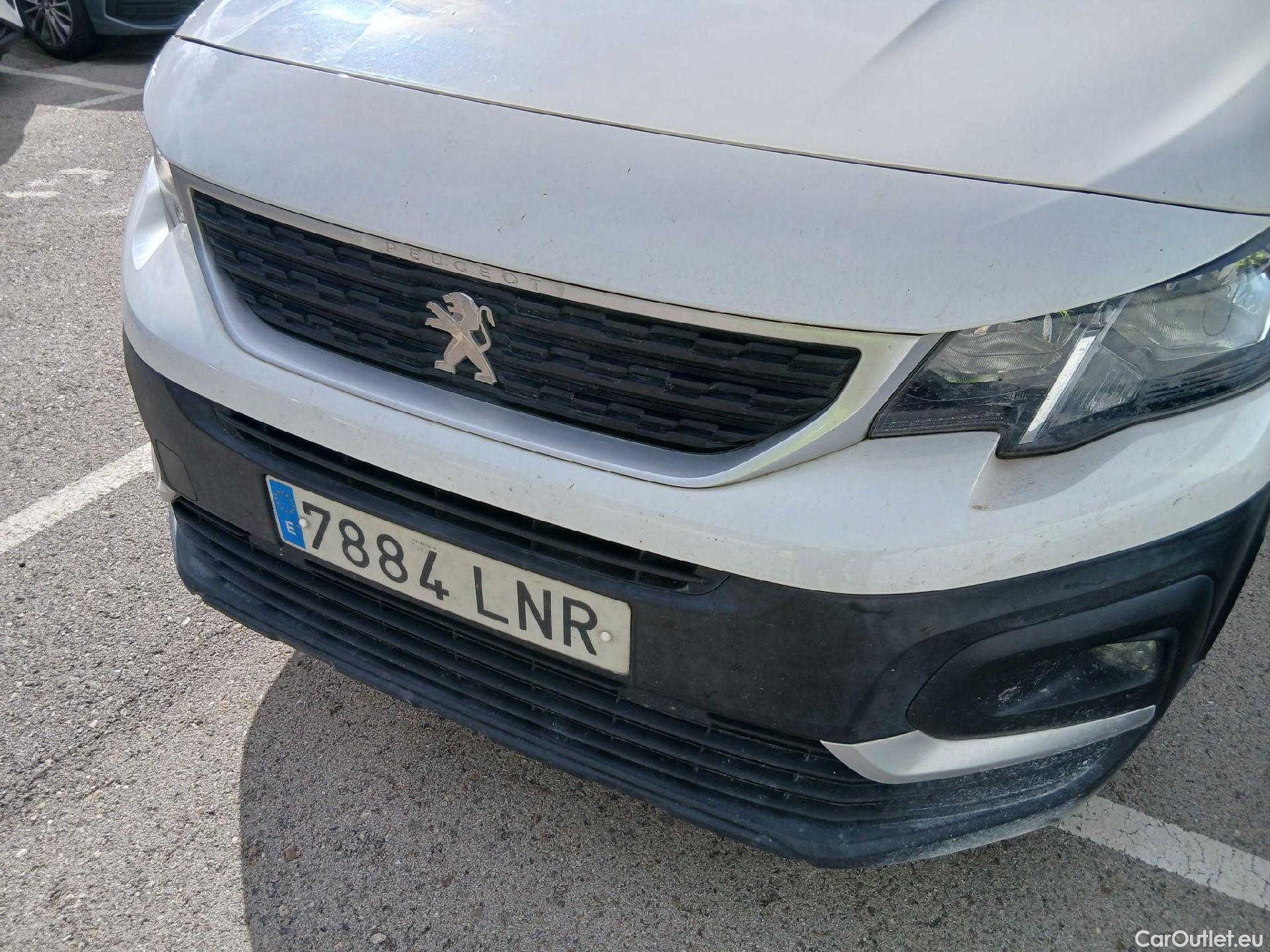  Peugeot  RIFTER PEUGEOT  / 2018 / 4P / combi Active Standard BlueHDi 73kW (IND) #2