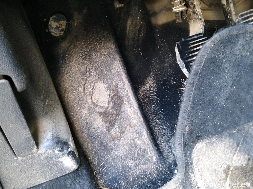  Peugeot  Partner PEUGEOT  VU 3p 2G furgón derivado de Furgón Confort L1 BlueHDi 73KW (100CV) #41