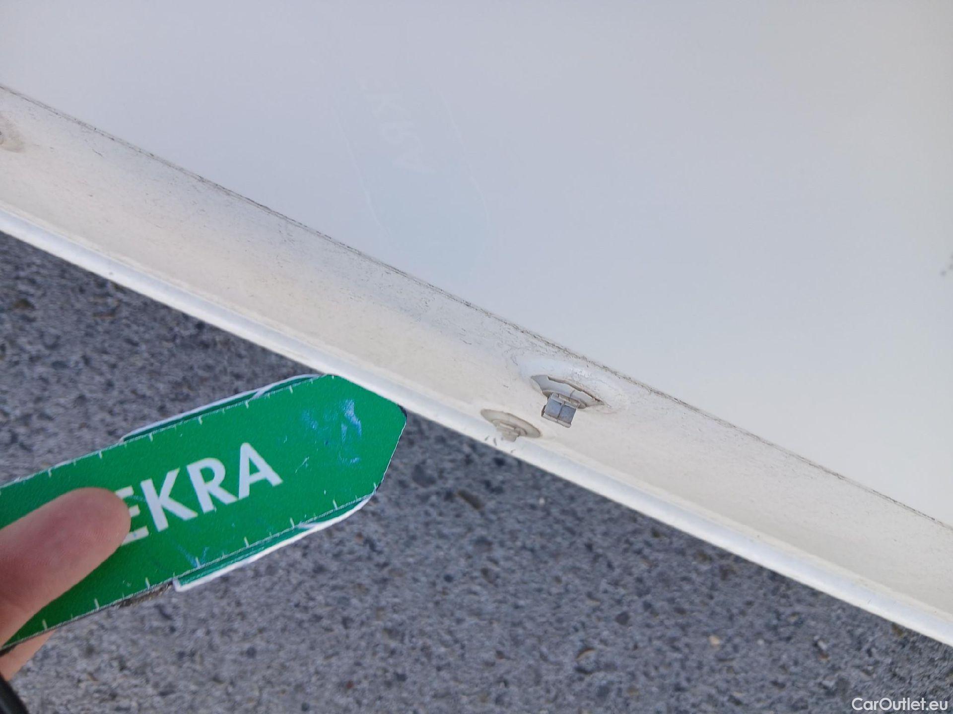  Peugeot  Expert PEUGEOT  / 2016 / 4P / combi Combi 1.6 BlueHDi 88KW (120CV) Long #35