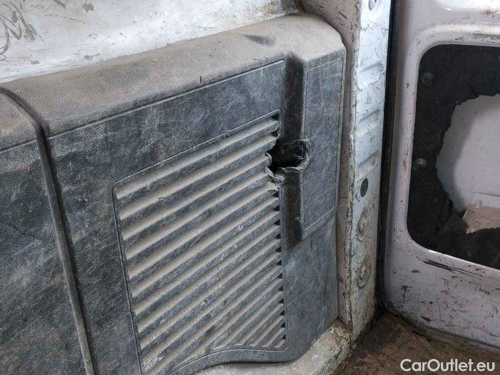  Peugeot  Partner PEUGEOT  VU 3p 2G furgón derivado de Furgón Confort L1 BlueHDi 73KW (100CV) #52