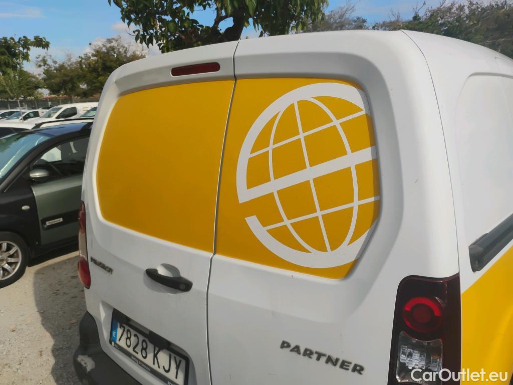  Peugeot  Partner PEUGEOT  VU 3p 2G furgón derivado de Furgón Confort L1 1.6 BlueHDi 55KW (75) #1