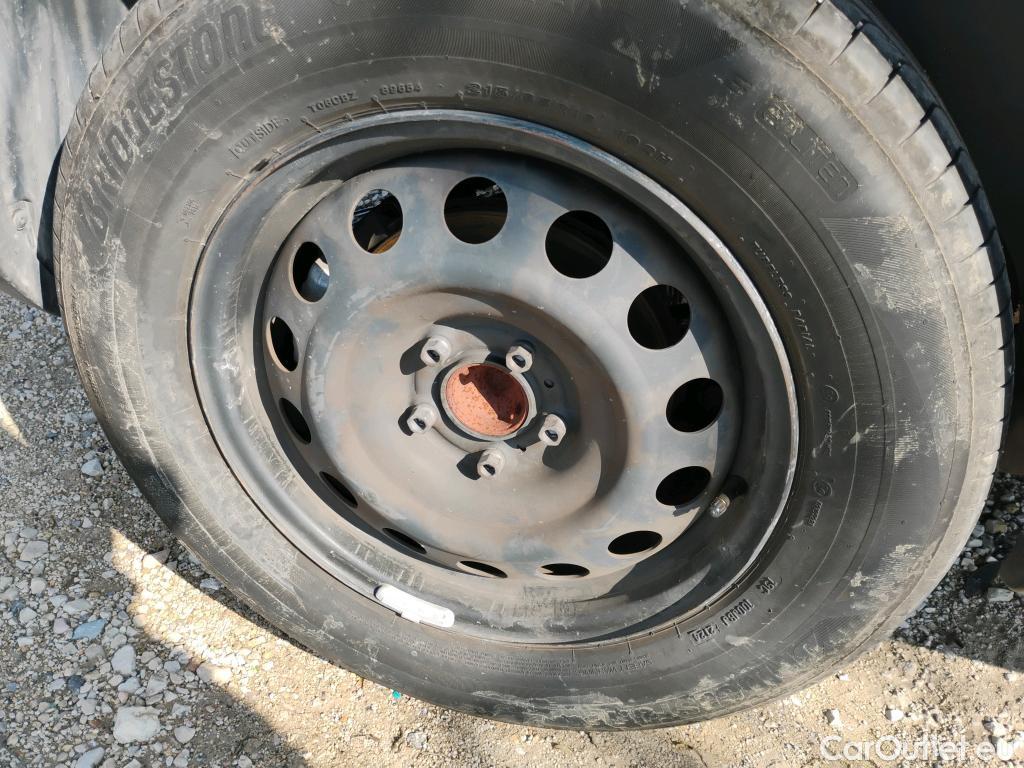  Peugeot  RIFTER PEUGEOT  / 2018 / 4P / combi Active Standard BlueHDi 73kW (IND) (CX2) #31