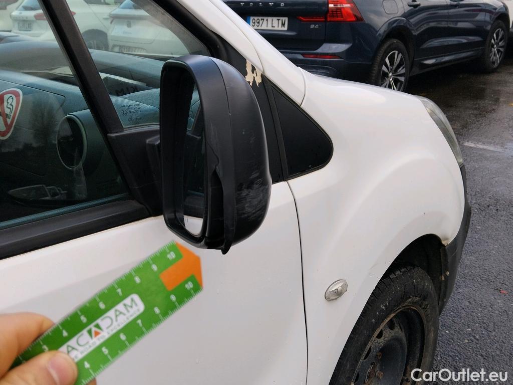  Peugeot  Partner PEUGEOT  VU 3p 2G furgón derivado de Furgón Confort L1 BlueHDi 73KW (100CV) #80