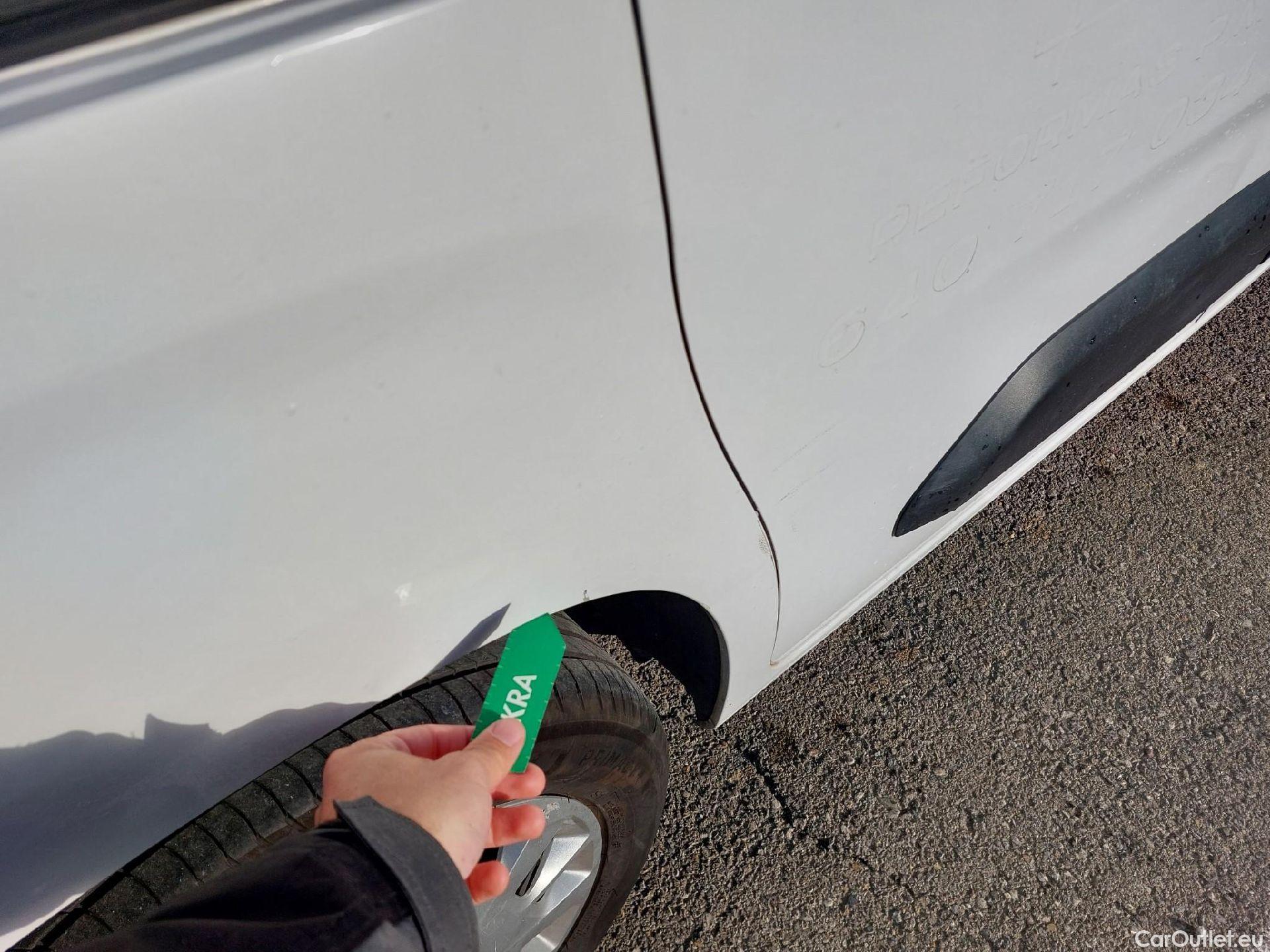  Opel  Combo  Life E Expression 1.5 100CV MT5 E6dT  #22