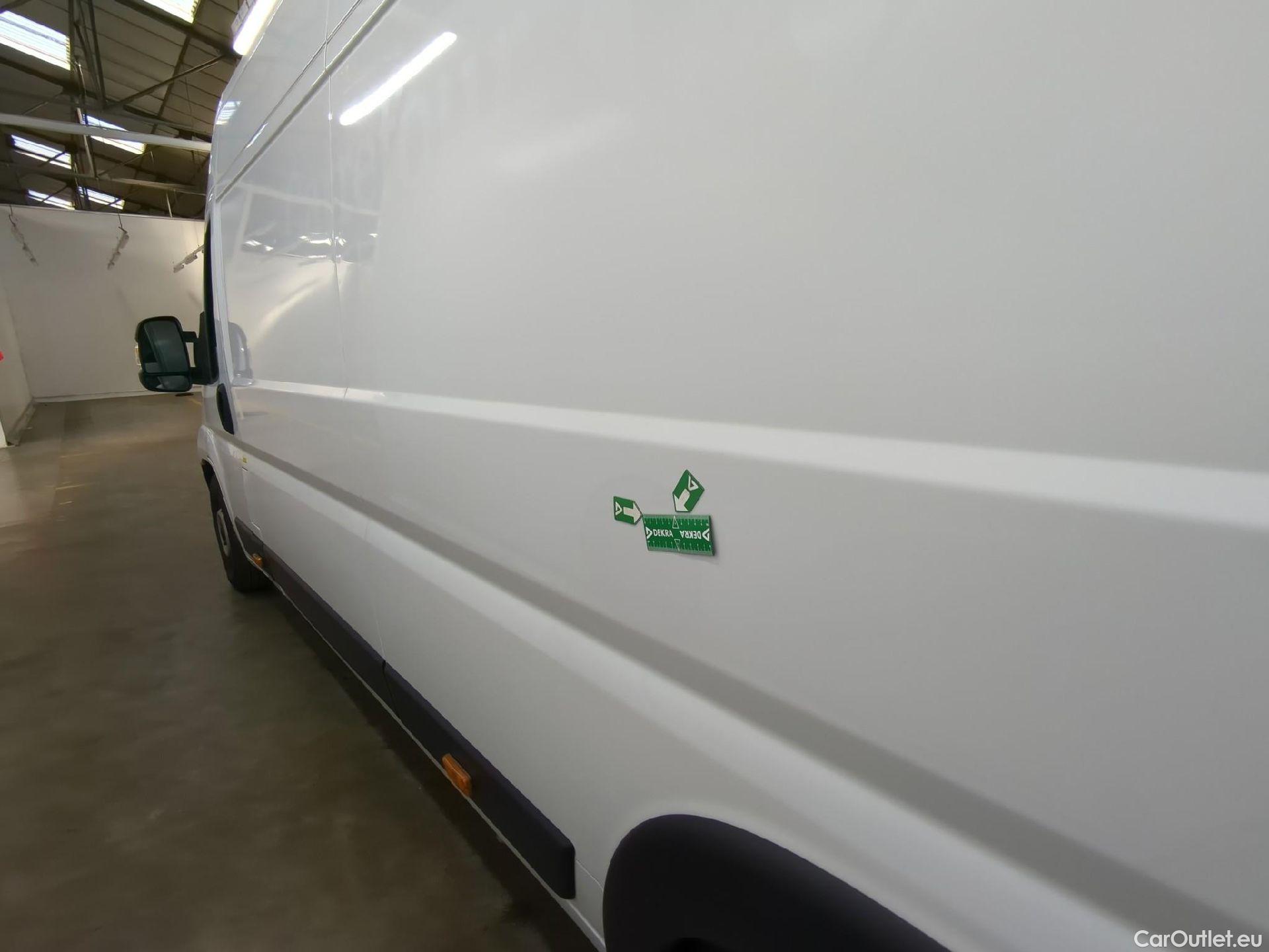  Fiat  Ducato FIAT  / 2014 / 4P / Fourgon tôlé H3-Power 140 Maxi 3.5 XL H2 Pack #23