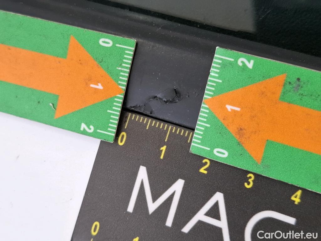  Peugeot  208  Affaire Premium Pack 1.5 HDi 100CV BVM5 E6dT #2