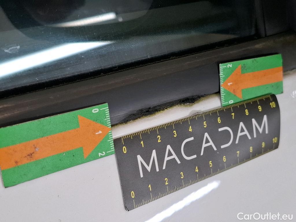  Peugeot  208  Affaire Premium Pack 1.5 HDi 100CV BVM5 E6dT #4