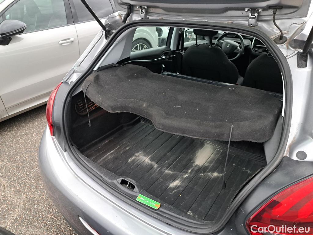  Peugeot  208  Affaire Premium Pack 1.5 HDi 100CV BVM5 E6dT #17