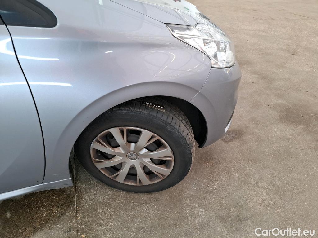  Peugeot  208  Affaire Premium Pack 1.5 HDi 100CV BVM5 E6dT #23