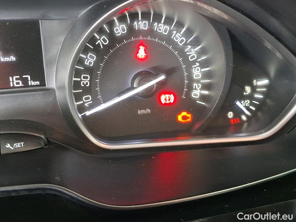  Peugeot  208  Affaire Premium Pack 1.5 HDi 100CV BVM5 E6dT #8