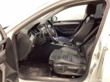 Volkswagen  Passat GTE 218hk Executive Business Drag #8