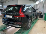  Volvo  XC60 T6 Recharge 350 AWD Core Edt VOC Drag Panorama #5