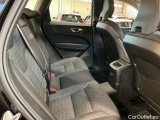  Volvo  XC60 T6 Recharge 350 AWD Core Edt VOC Drag Panorama #15