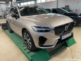  Volvo  XC60 T6 Recharge 350 AWD Plus Dark VOC Drag Panorama #3