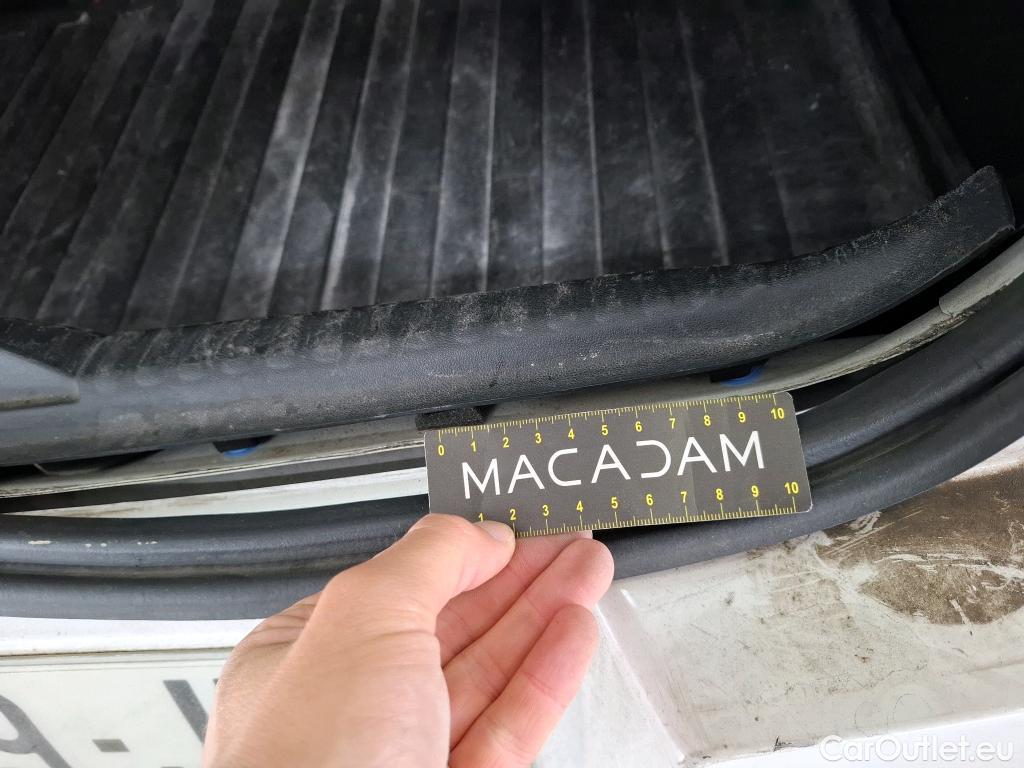  Citroen  C3  Société Feel 1.5 BlueHDI 100CV BVM6 E6dT #51