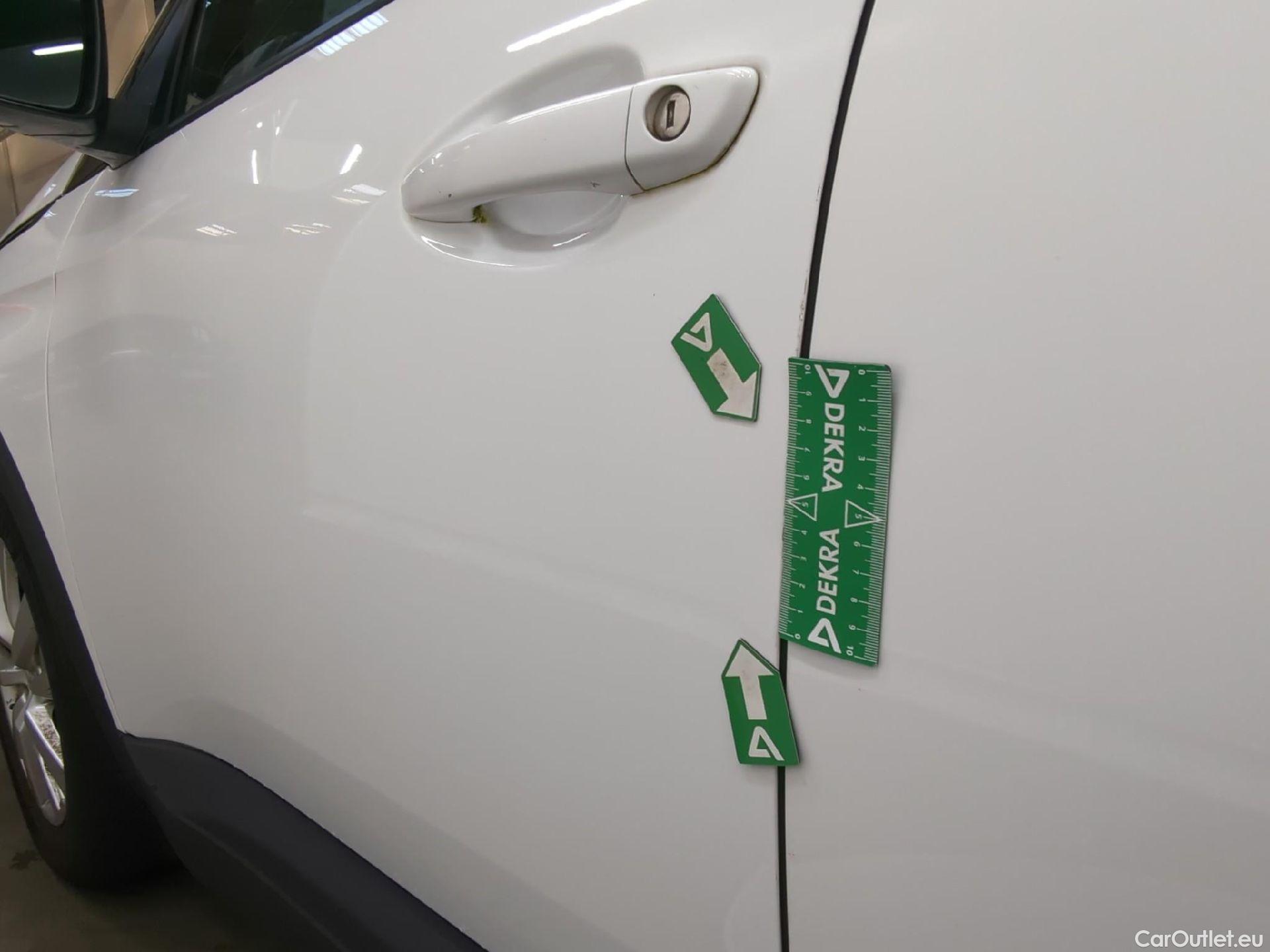  Peugeot  3008  Active Business 1.5 HDi 130CV BVA8 E6dT #32