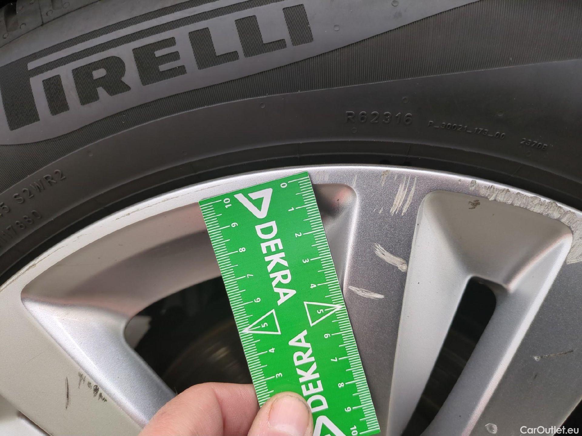  Peugeot  308  SW Active Business 1.5 HDi 130CV BVA8 E6d #16