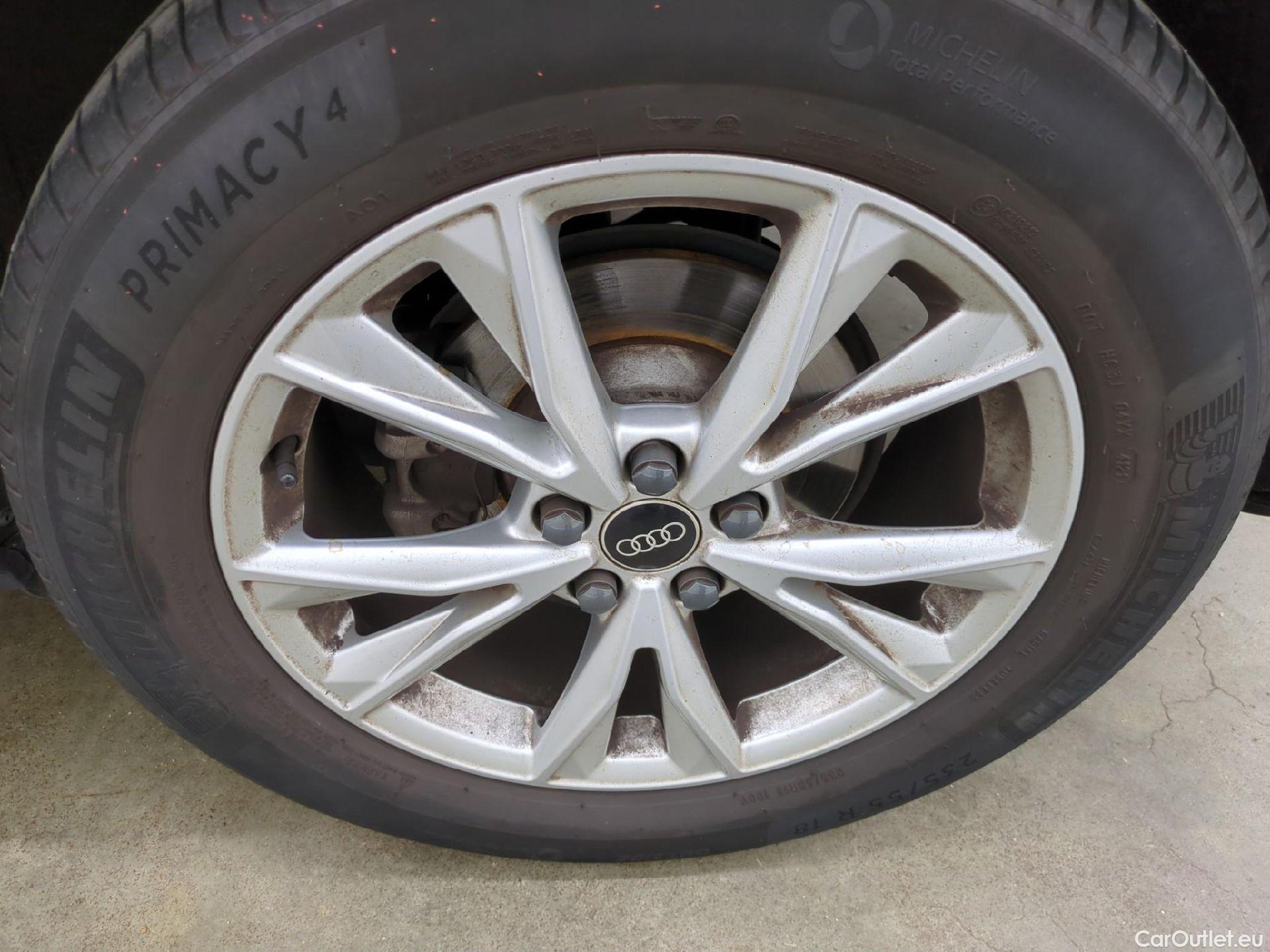  Audi  Q3  Sportback / 2019 / 5P / SUV 35 TDI 150 S TRONIC S LINE / VH SUR LA CAT #6