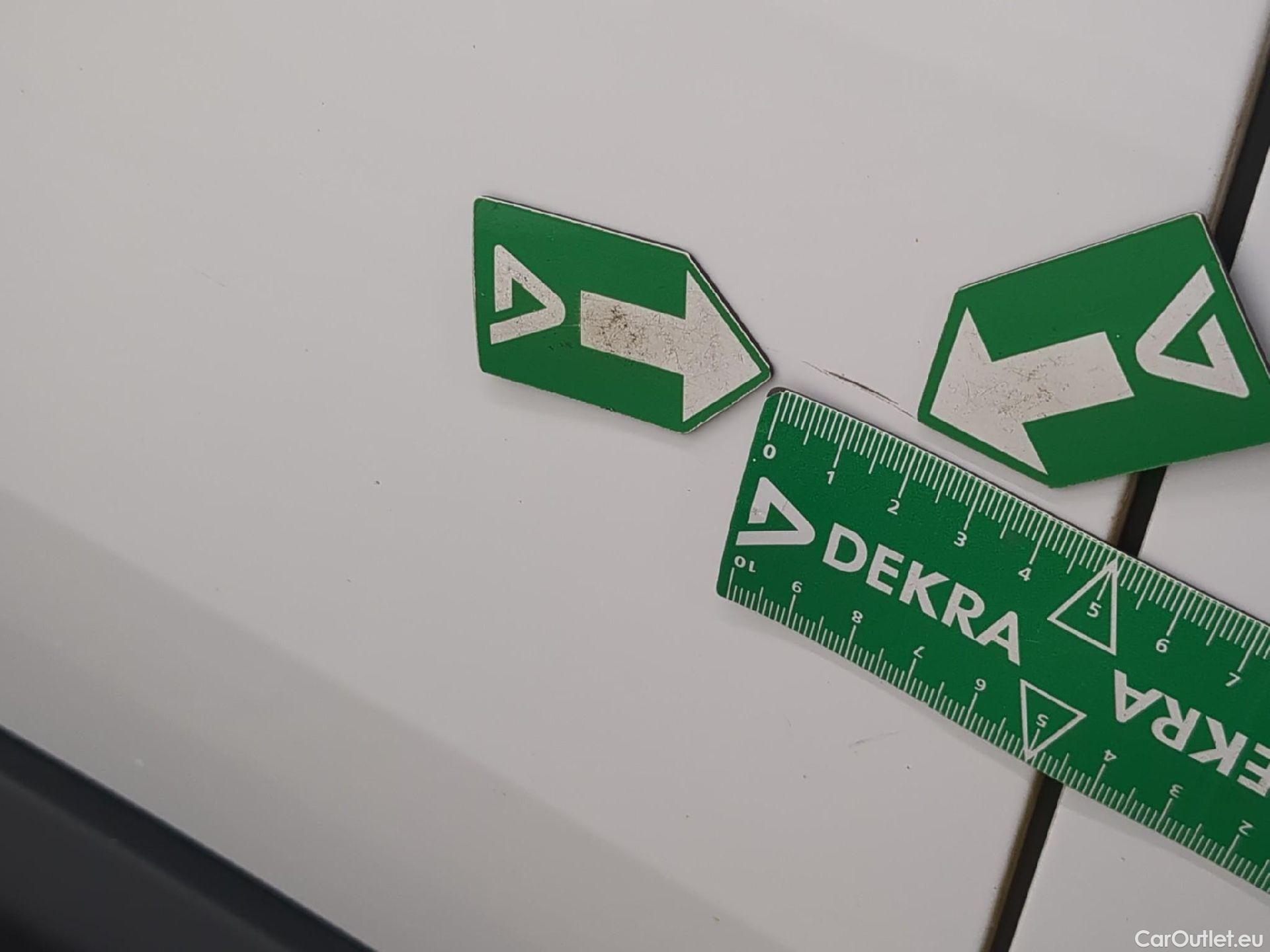  Peugeot  3008  Active Business 1.5 HDi 130CV BVA8 E6dT #21