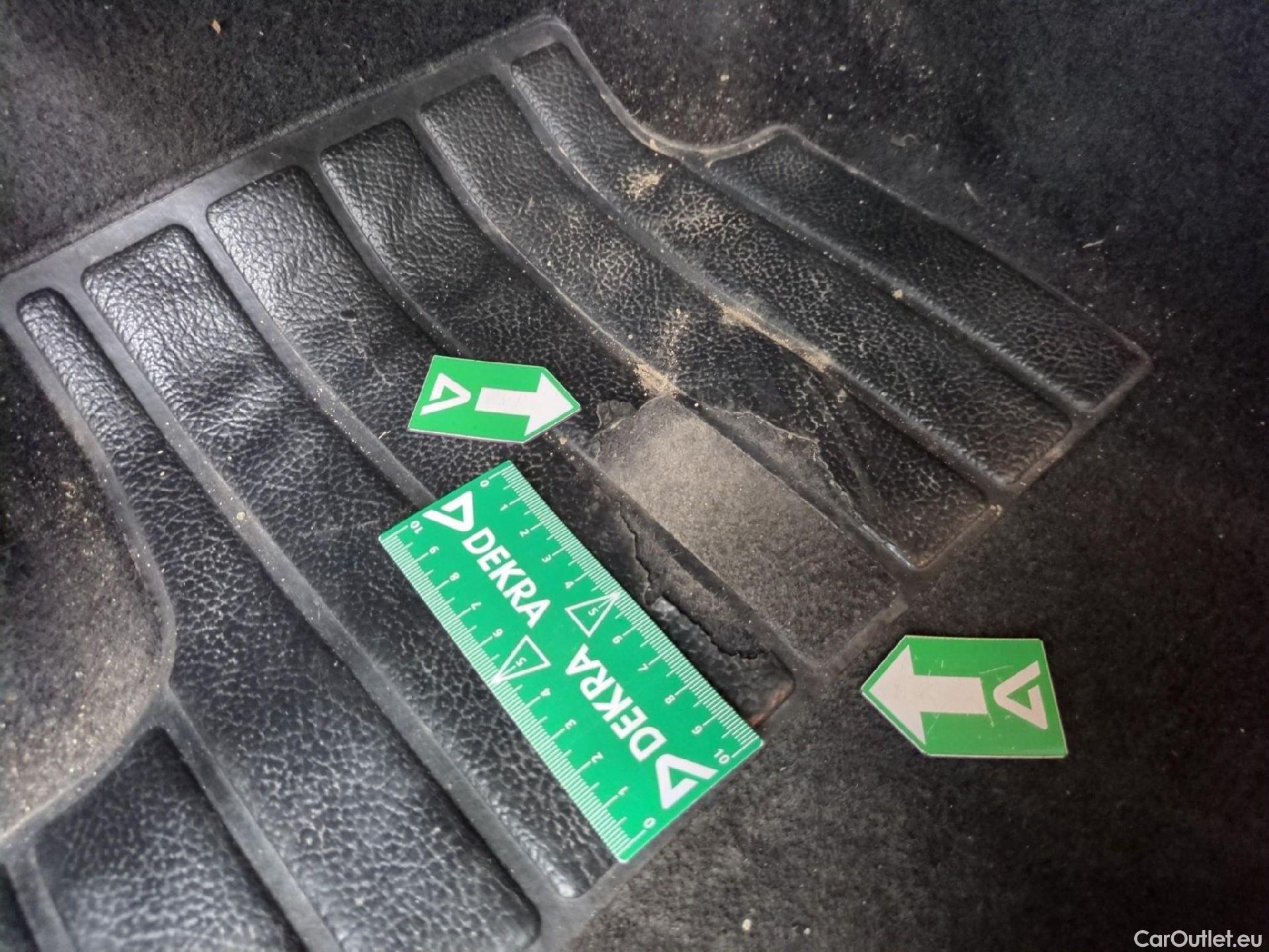  Renault  Megane  IV Estate Evolution 1.5 dCi 115CV BVA7 E6d #1