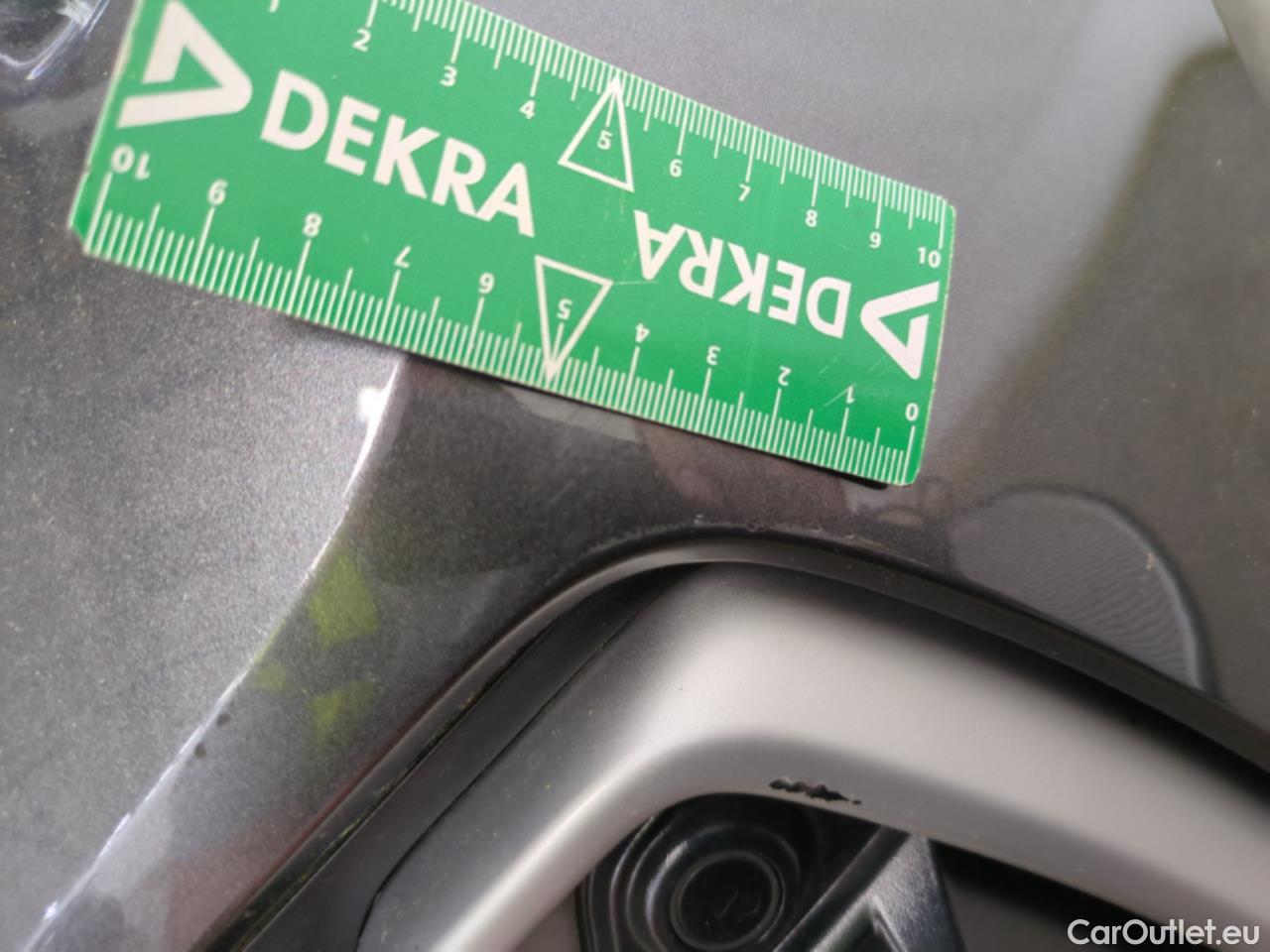  Audi  Q3  Sportback / 2019 / 5P / SUV 35 TDI 150 S TRONIC S LINE / VH SUR LA CAT #12