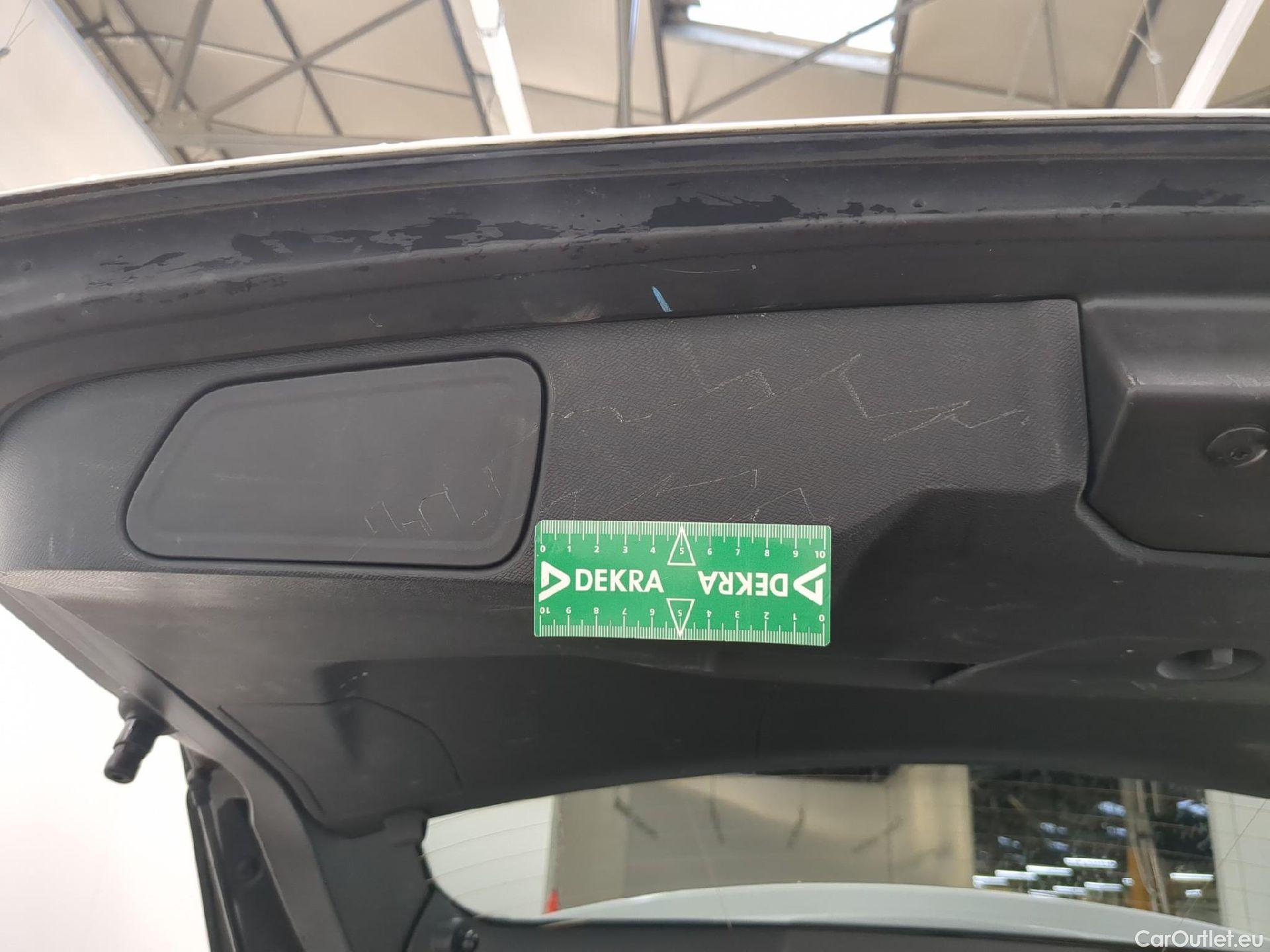  Peugeot  3008  Active Business 1.5 HDi 130CV BVA8 E6dT #3