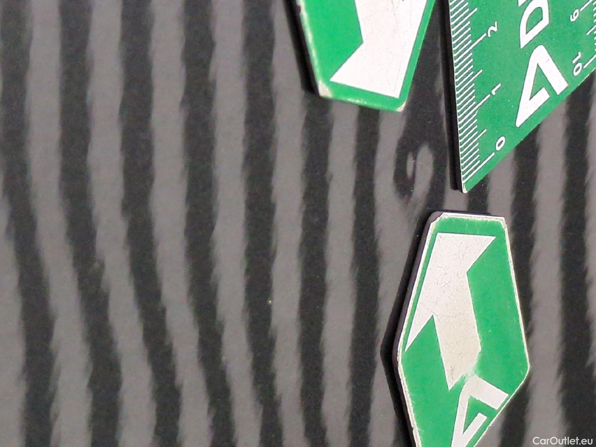  Audi  Q3  Sportback / 2019 / 5P / SUV 35 TDI 150 S TRONIC S LINE / VH SUR LA CAT #17