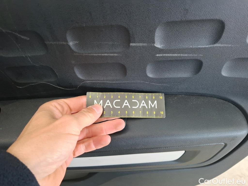  Citroen  C3  Société Feel 1.5 BlueHDI 100CV BVM6 E6dT #17