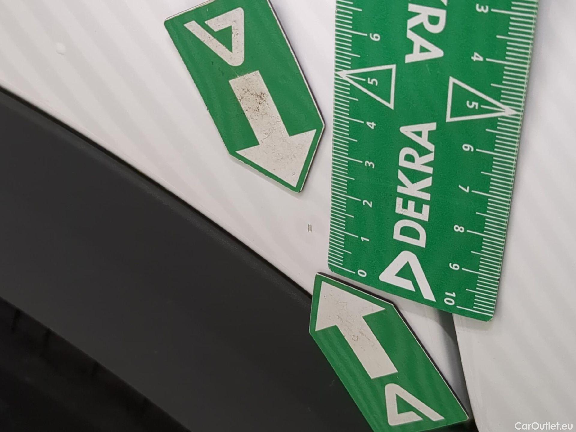  Peugeot  3008  Active Business 1.5 HDi 130CV BVA8 E6dT #19