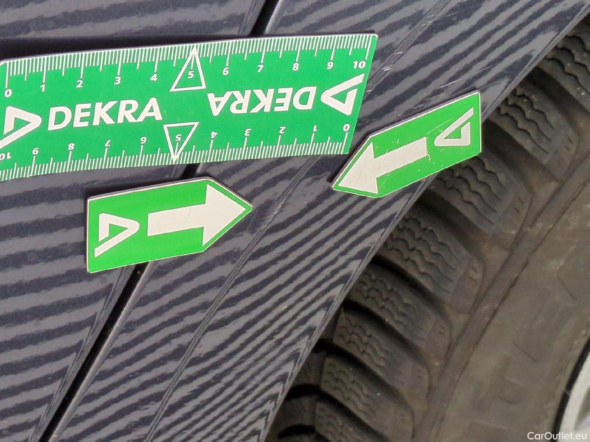  Renault  Megane  IV Estate Evolution 1.5 dCi 115CV BVA7 E6d #48