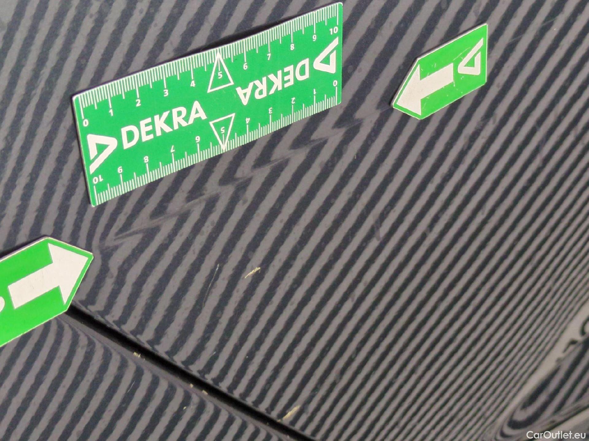  Renault  Megane  IV Estate Evolution 1.5 dCi 115CV BVA7 E6d #25