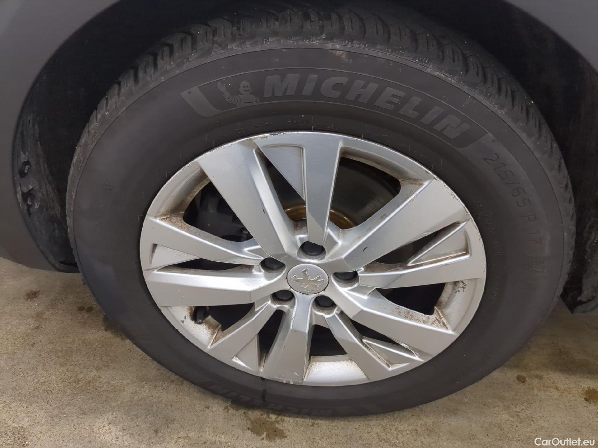  Peugeot  3008  Active Business 1.5 HDi 130CV BVA8 E6dT #5