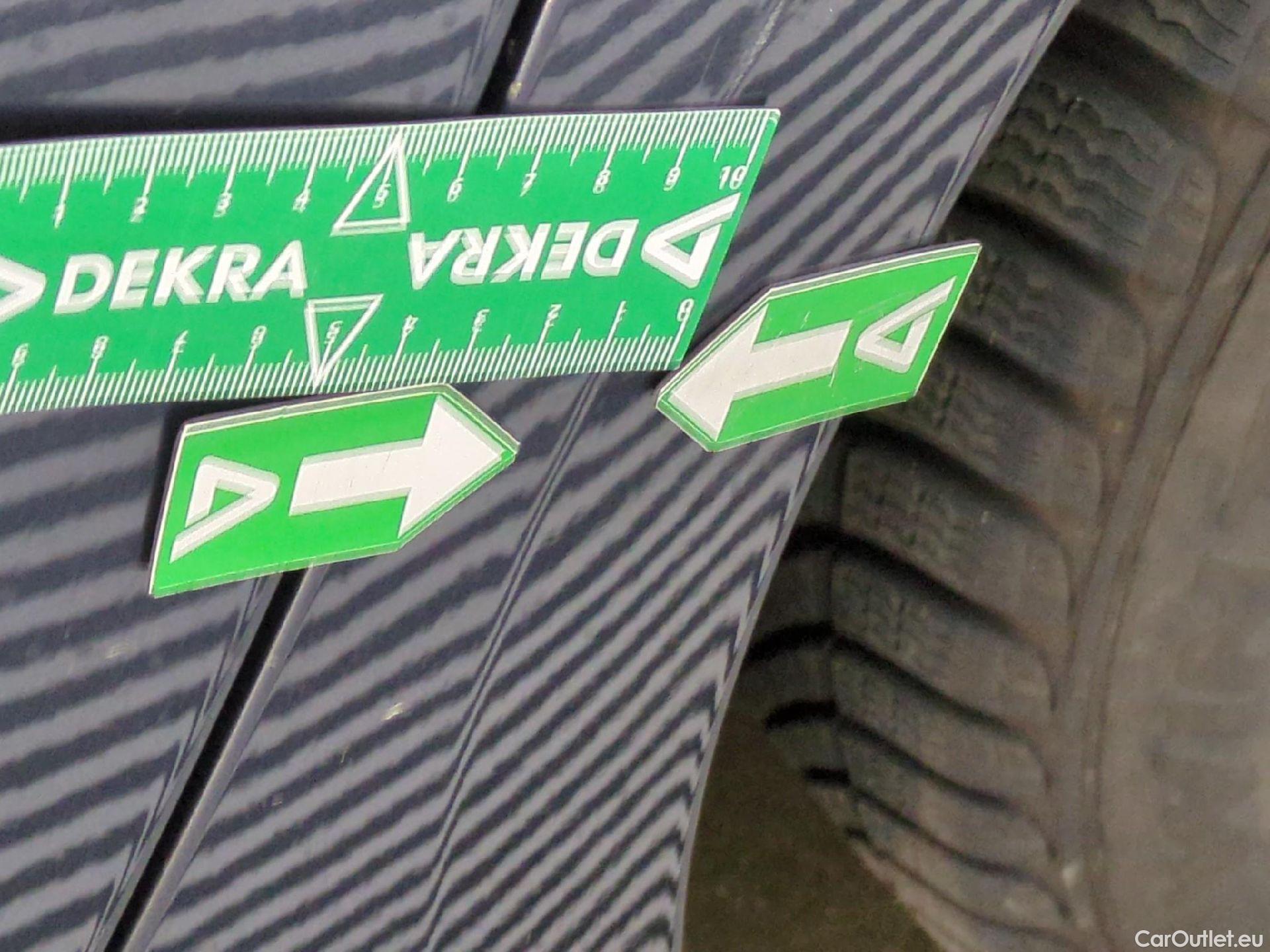  Renault  Megane  IV Estate Evolution 1.5 dCi 115CV BVA7 E6d #44