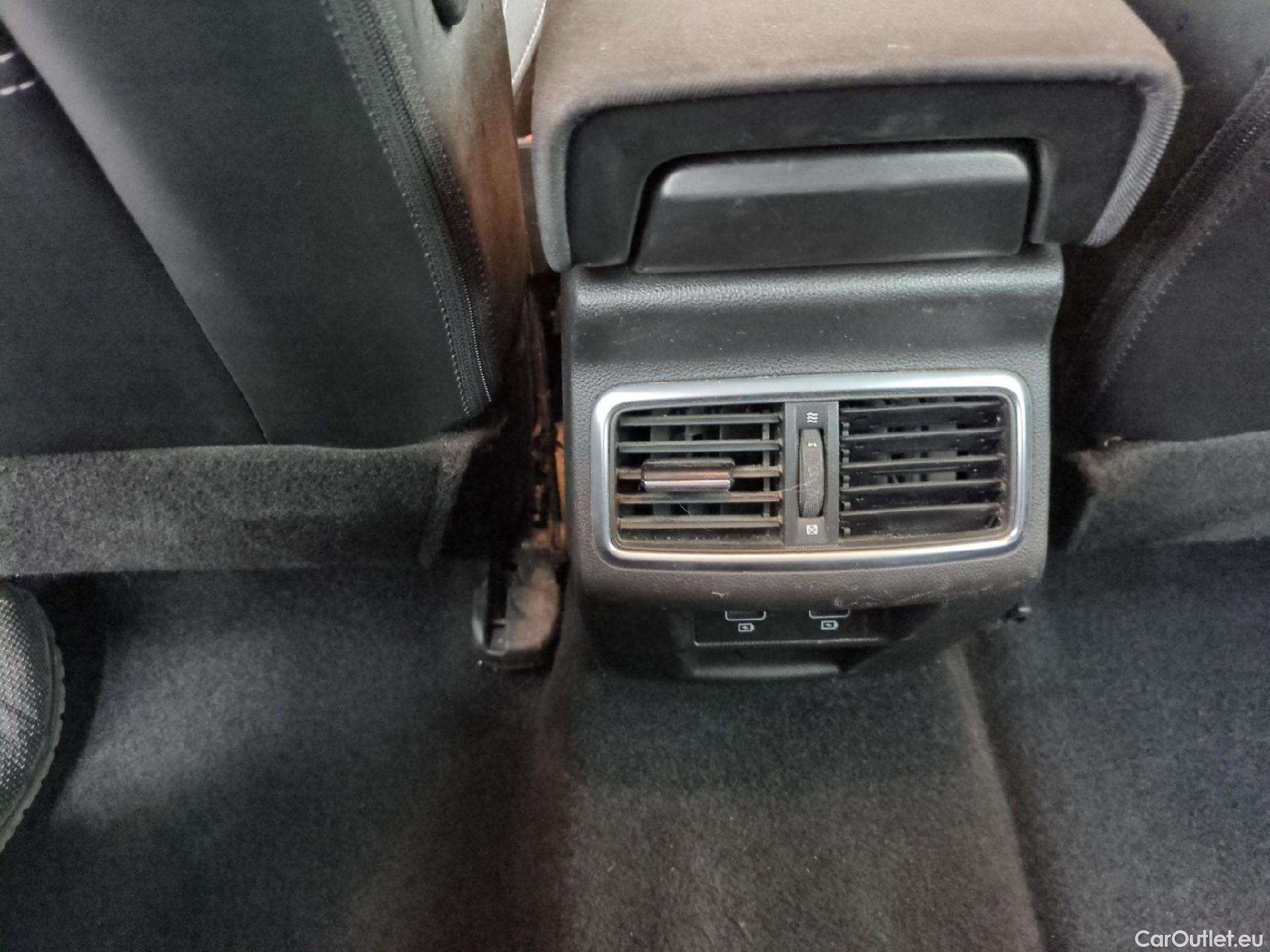  Renault  Megane  IV Estate Evolution 1.5 dCi 115CV BVA7 E6d #9