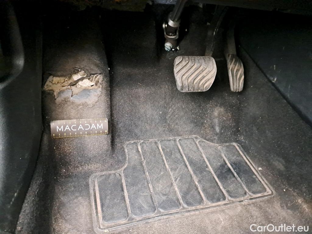  Nissan  Juke NISSAN  / 2019 / 5P / Crossover DIG-T 114 DCT N-Connecta #1