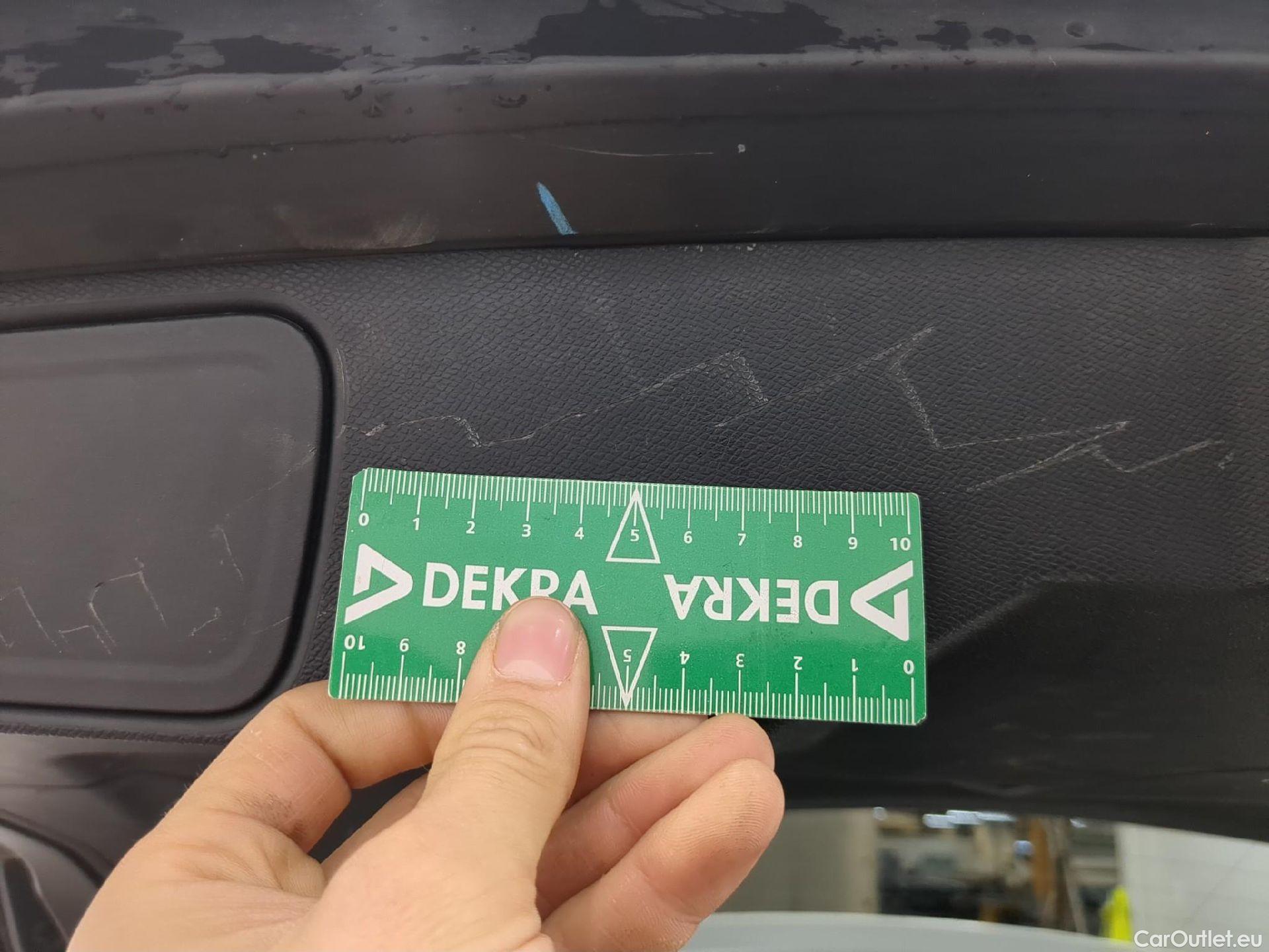  Peugeot  3008  Active Business 1.5 HDi 130CV BVA8 E6dT #1