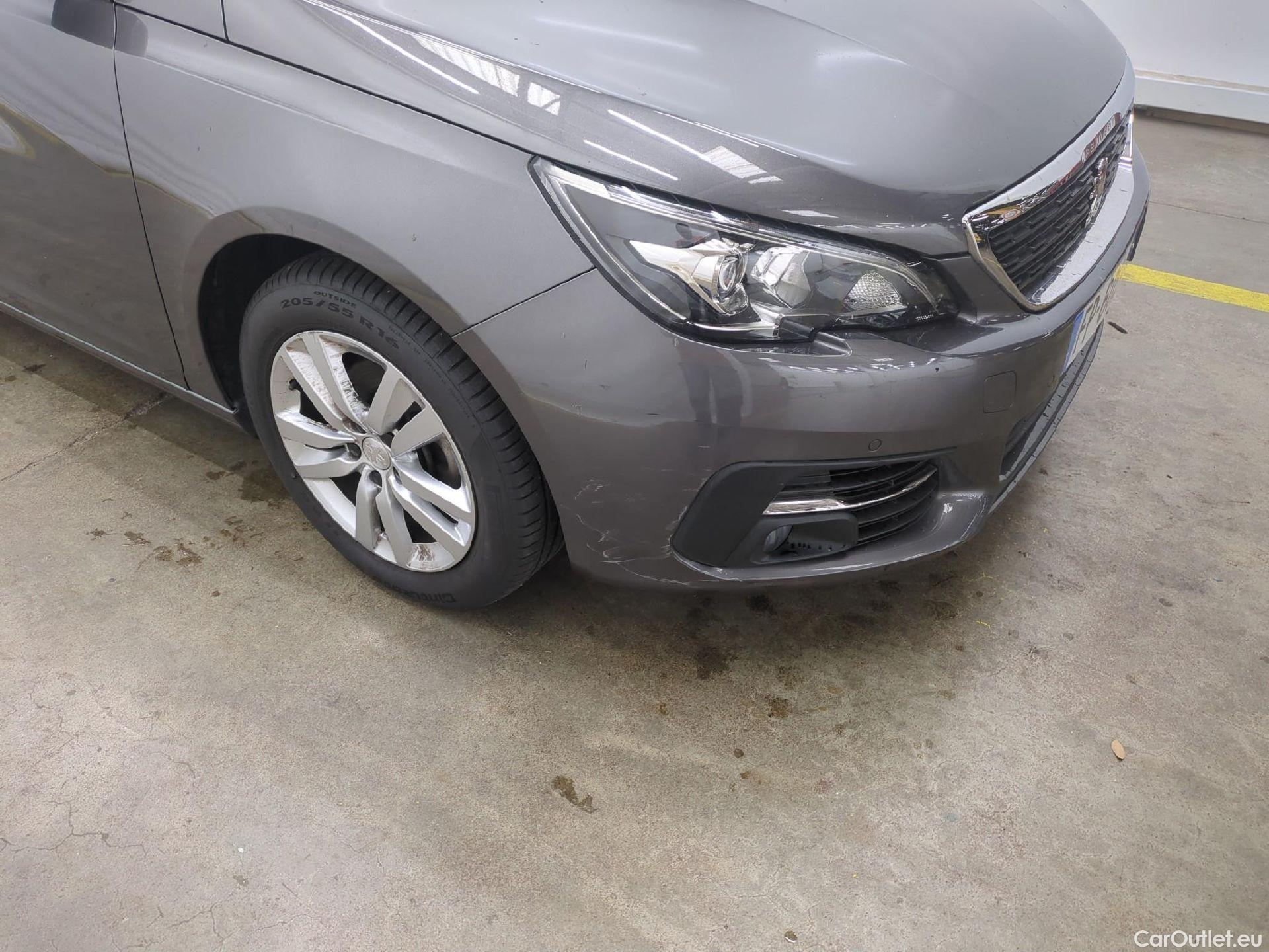  Peugeot  308  SW Active Business 1.5 HDi 130CV BVA8 E6d #24