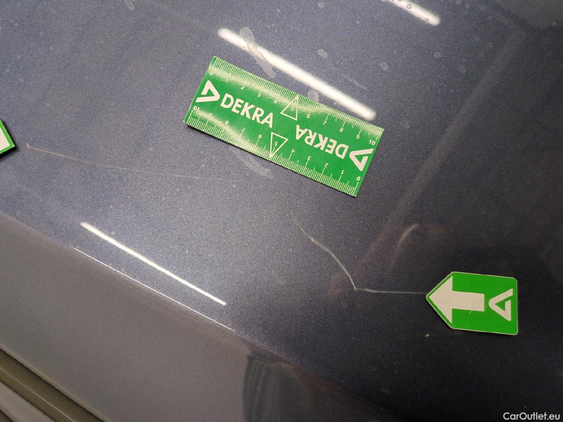  Renault  Megane  IV Estate Evolution 1.5 dCi 115CV BVA7 E6d #37