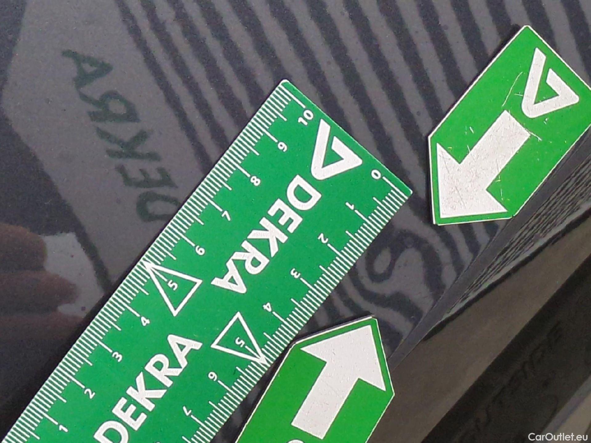  Tesla  Model 3 TESLA  / 2018 / 4P / Berline Autonomie Standard Plus RWD #34