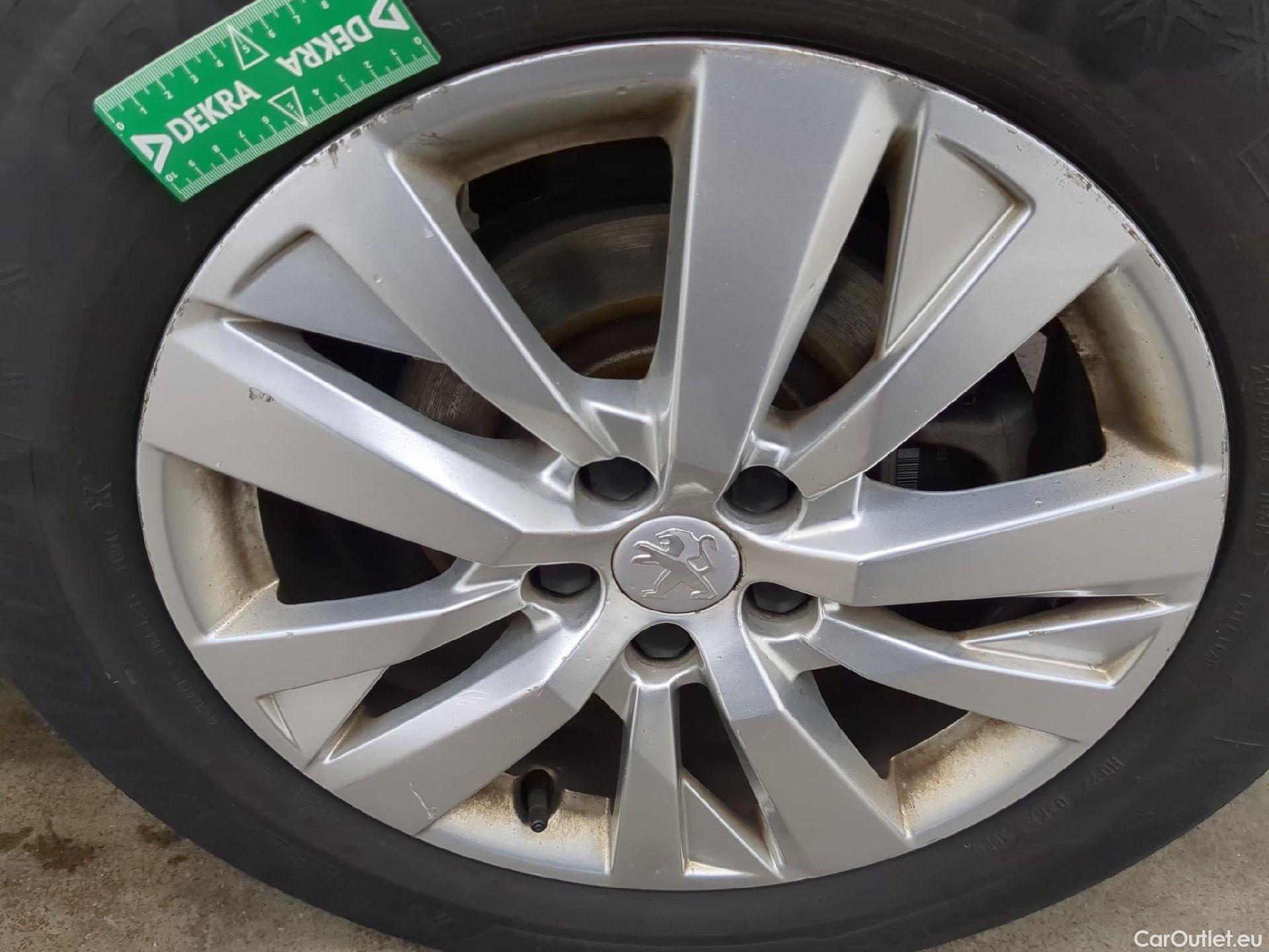  Peugeot  3008  Active Business 1.5 HDi 130CV BVA8 E6dT #13