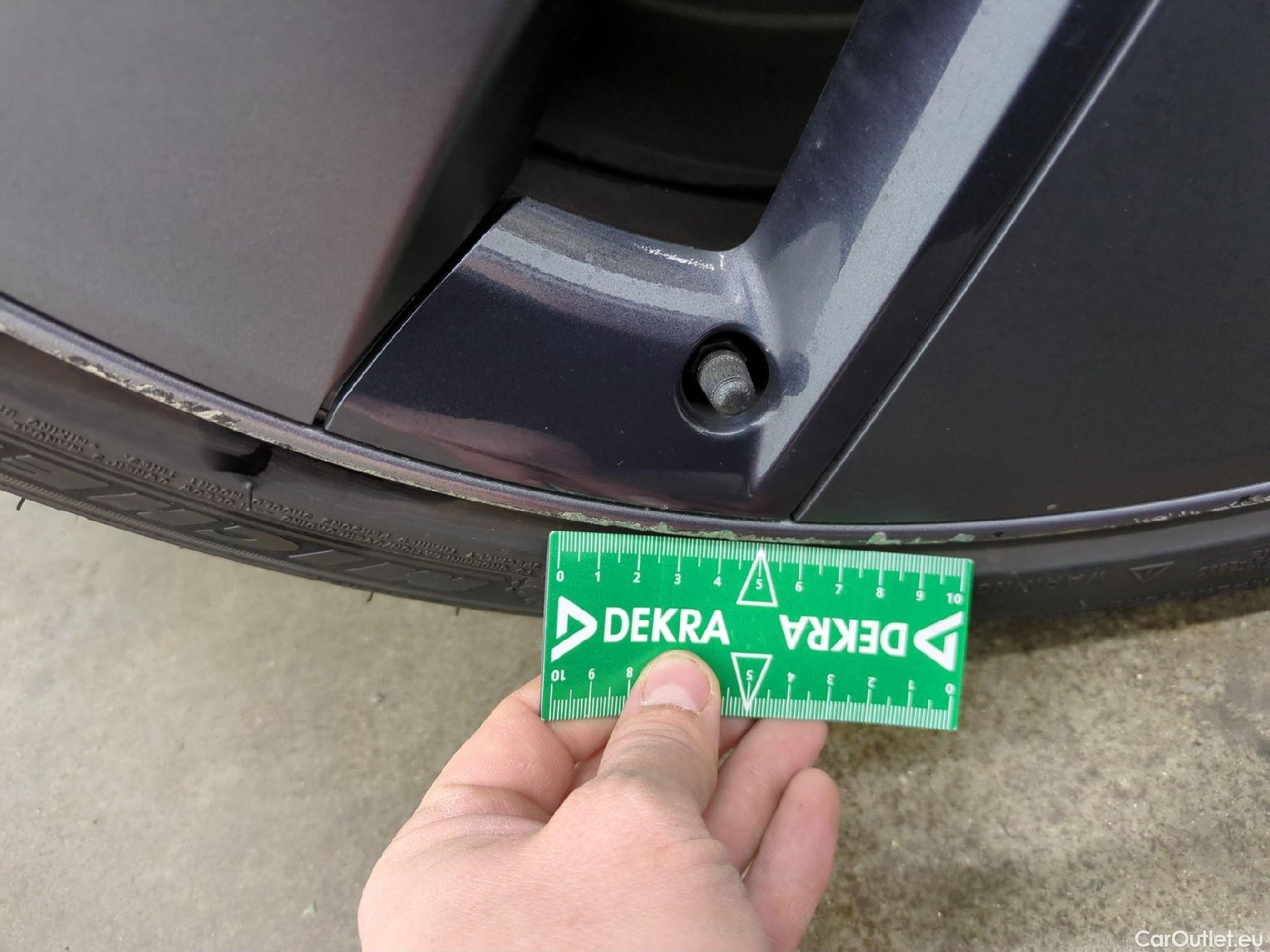  Tesla  Model 3 TESLA  / 2018 / 4P / Berline Autonomie Standard Plus RWD #22