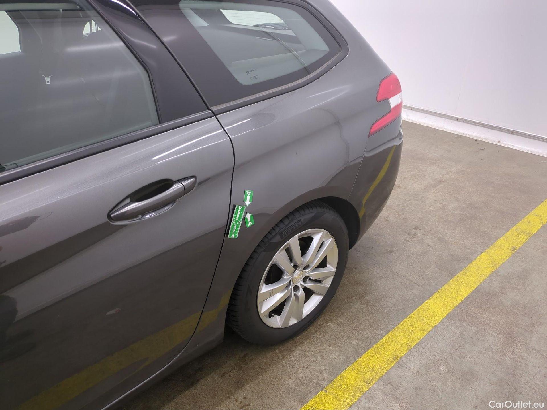  Peugeot  308  SW Active Business 1.5 HDi 130CV BVA8 E6d #36