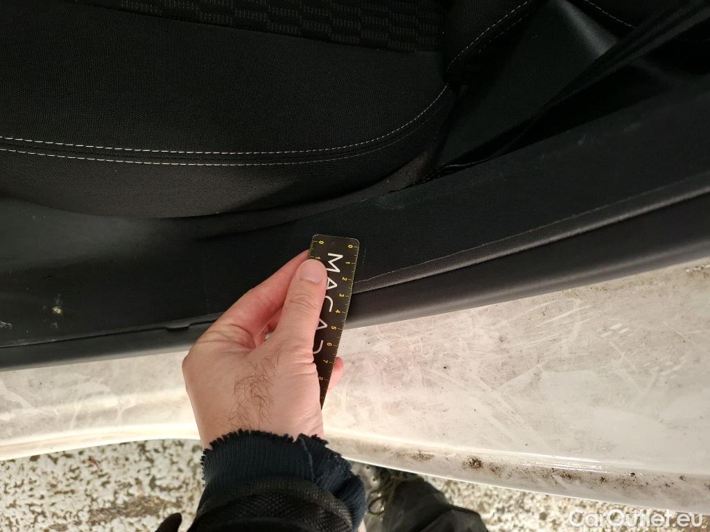  Peugeot  208  Active Business 1.2 80CV BVM5 E6dT #8