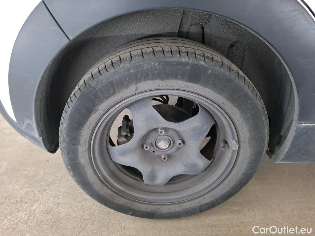  Citroen  C3  Société Feel 1.5 BlueHDI 100CV BVM6 E6dT #39