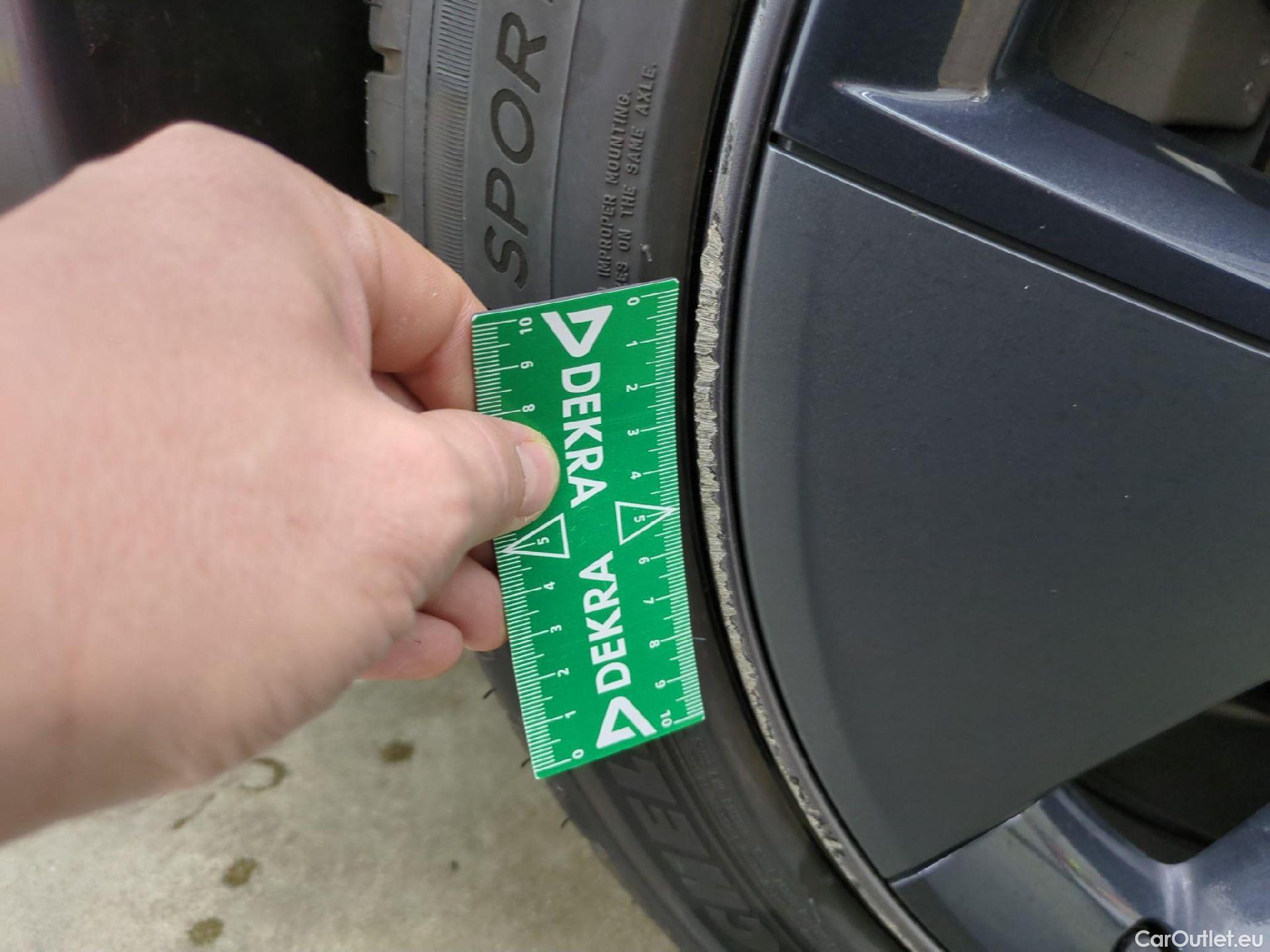  Tesla  Model 3 TESLA  / 2018 / 4P / Berline Autonomie Standard Plus RWD #21