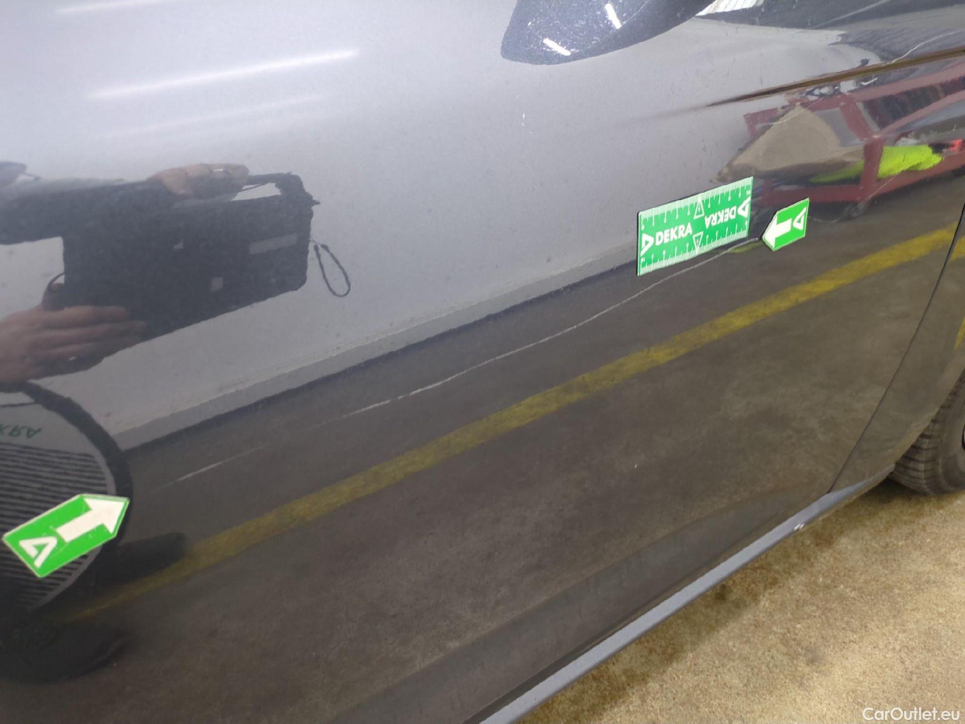  Renault  Megane  IV Estate Evolution 1.5 dCi 115CV BVA7 E6d #31