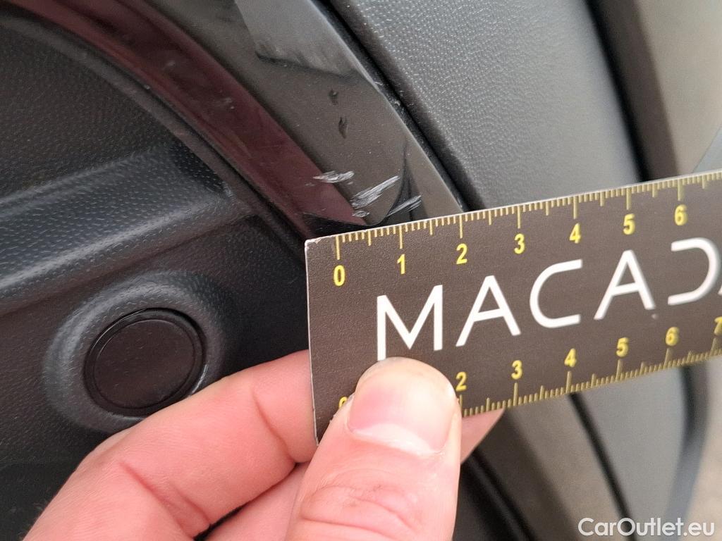  Volkswagen  Tiguan VOLKSWAGEN  Allspace / 2021 / 5P / SUV 2.0 TDI 150 DSG7 Life Business #25